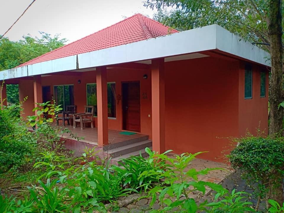 Memoria Palace & Resort Pailin Eksteriør billede
