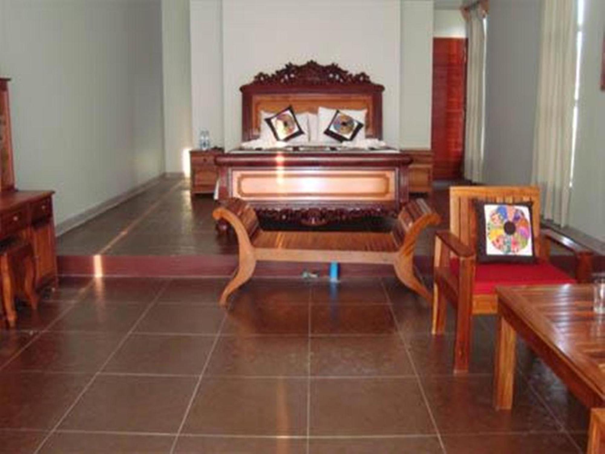 Memoria Palace & Resort Pailin Eksteriør billede